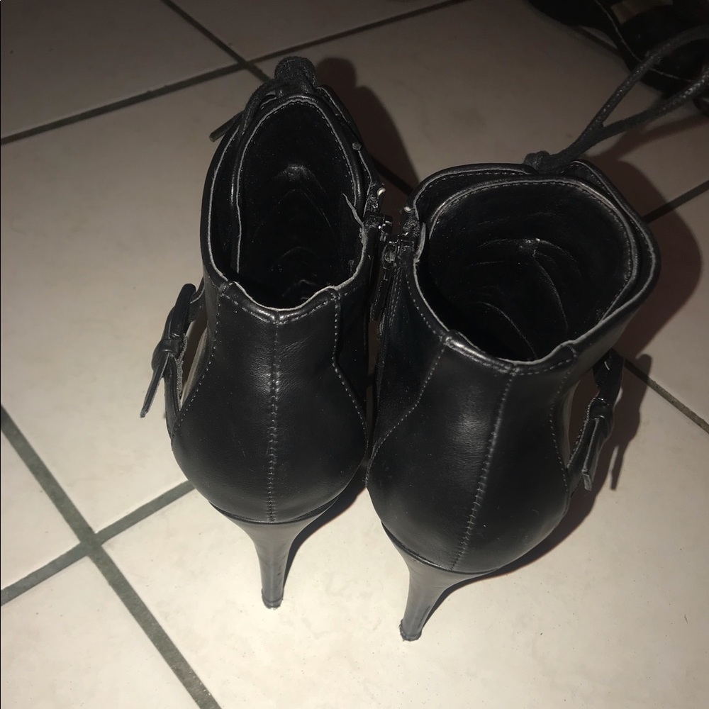 Booties - Picture 4 of 6